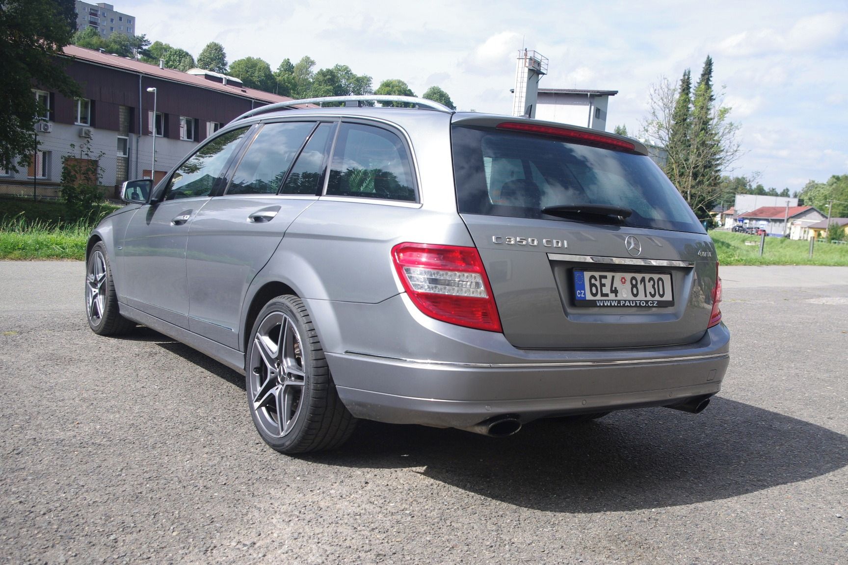 Mercedes-Benz Třídy C, 350 CDi - 4 Matic - fotka 3