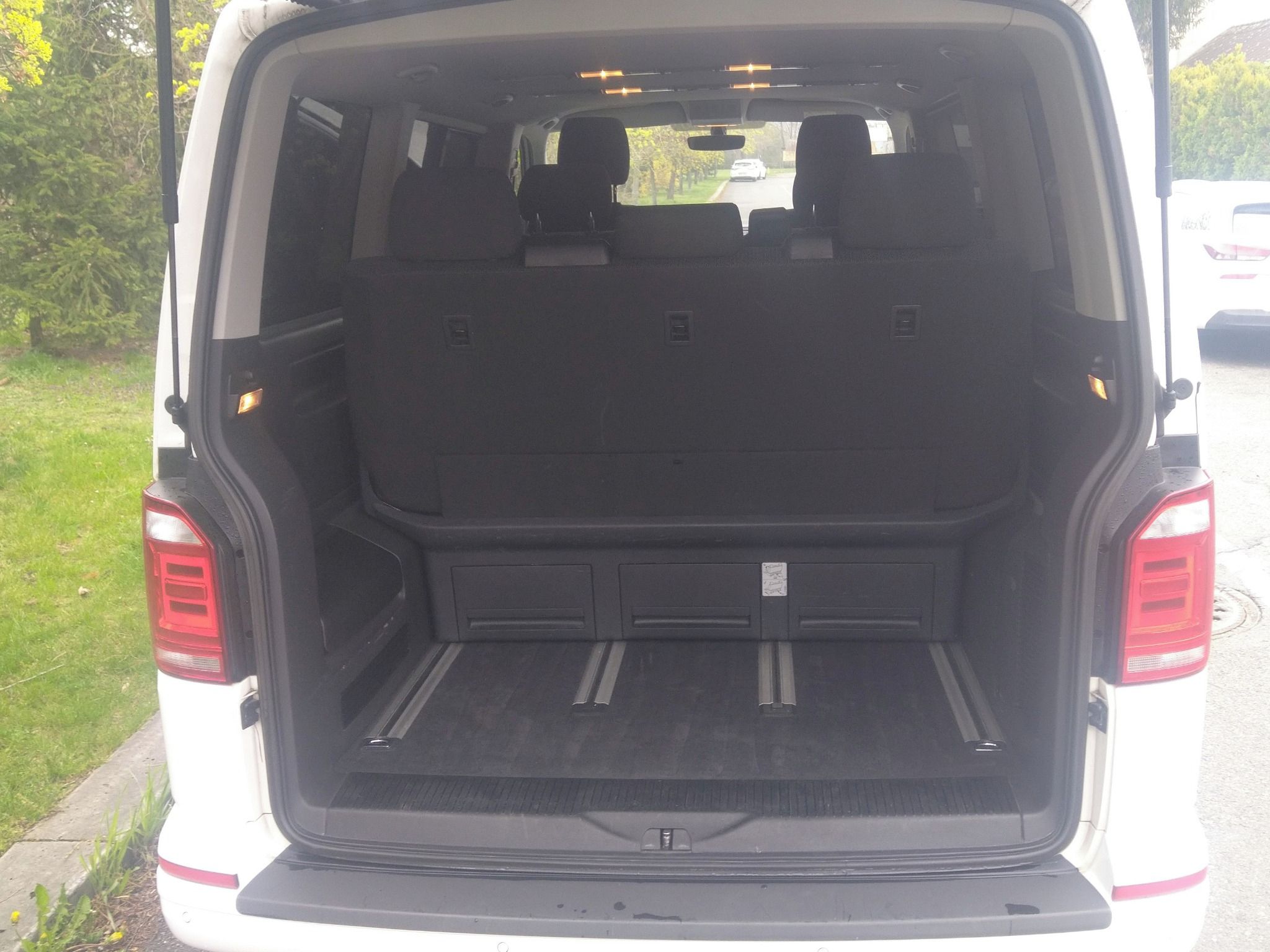 Volkswagen Multivan - fotka 6