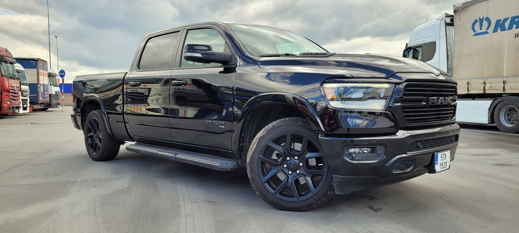 Dodge Ram, 5,7 Sport, ČR, DPH, LPG