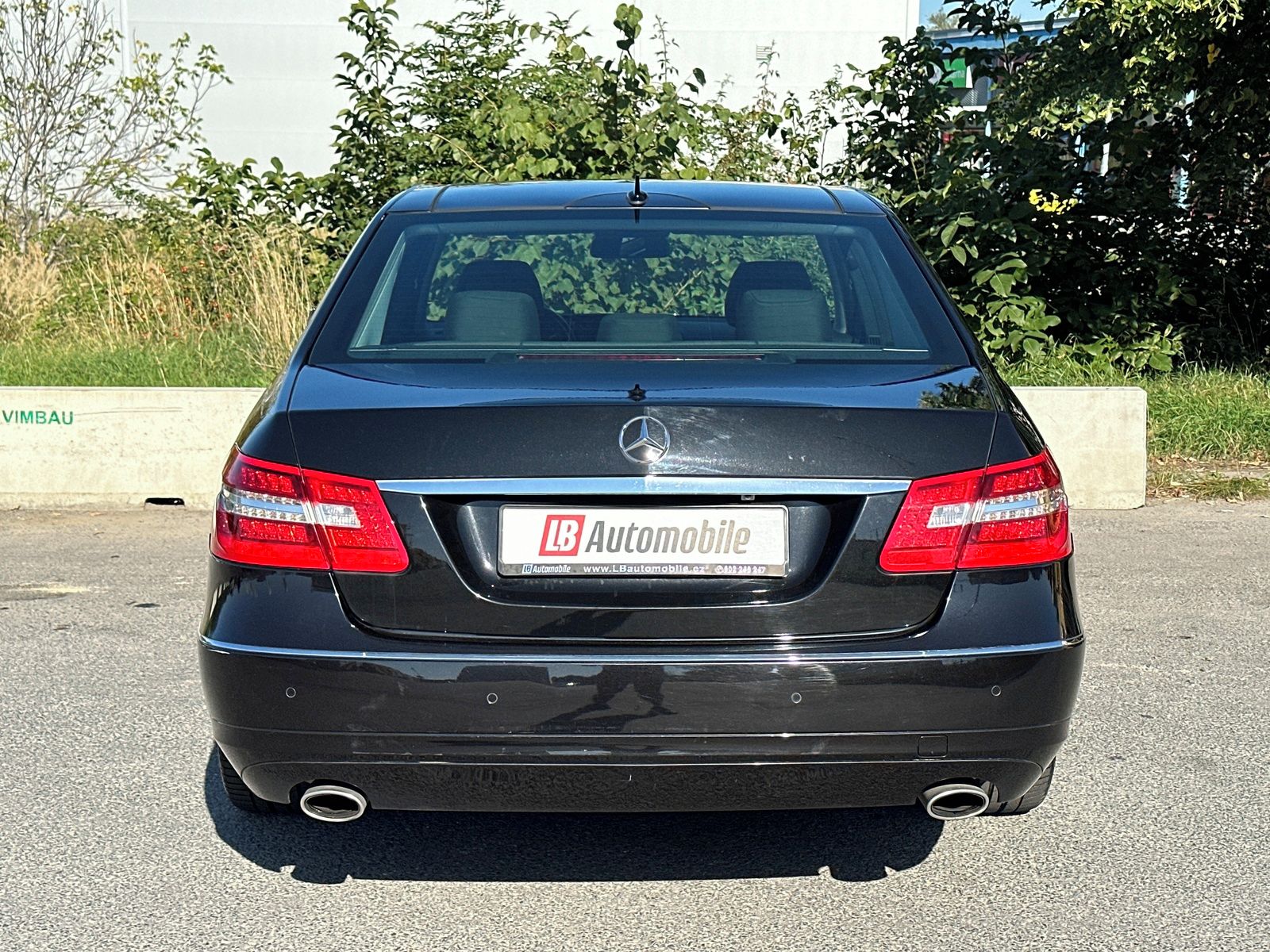 Mercedes-Benz Třídy E, 350 4Matic NAVI PANORAMA TAŽNÉ - fotka 6