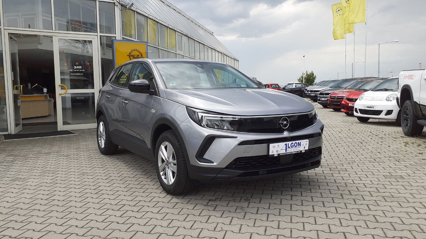 Opel Grandland, 1,2 Turbo 96 kW MT6 - fotka 3