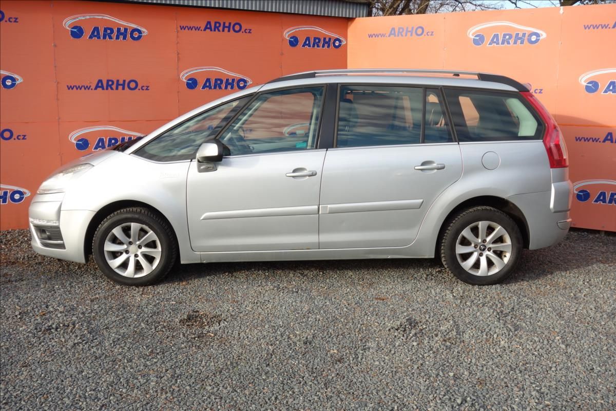 Citroën Grand C4 Picasso, 1,6 HDi 82KW,ČR,1 MAJ.,7 MÍST. - fotka 4