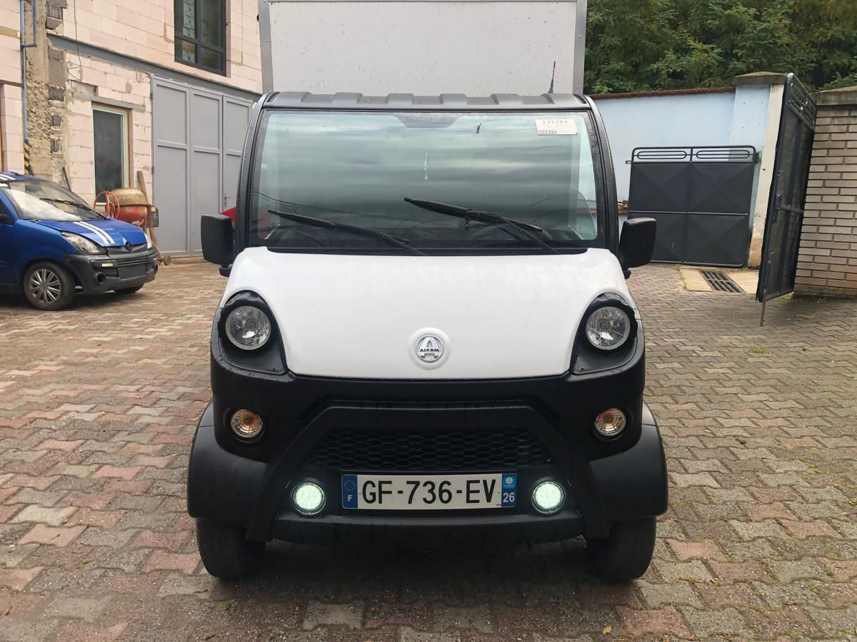 Aixam D-Truck, Pojízdná prodejna - fotka 4