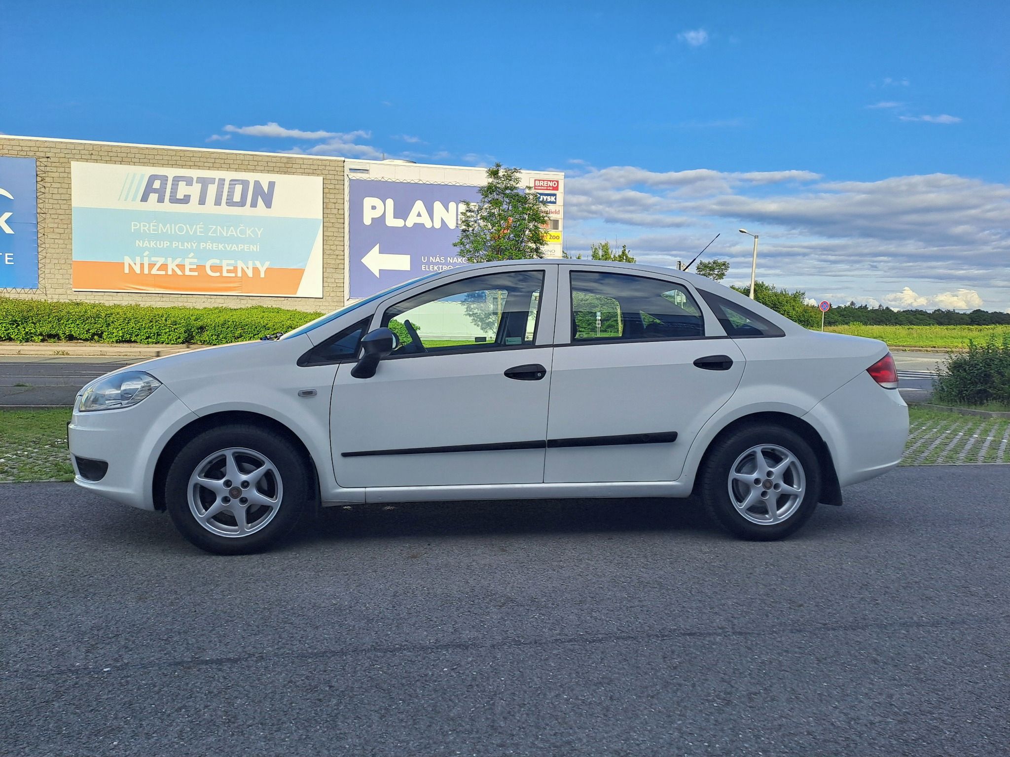 Fiat Linea, 1.4i LPG 1MAJ,NOVÁ STK 07/2028 - fotka 4