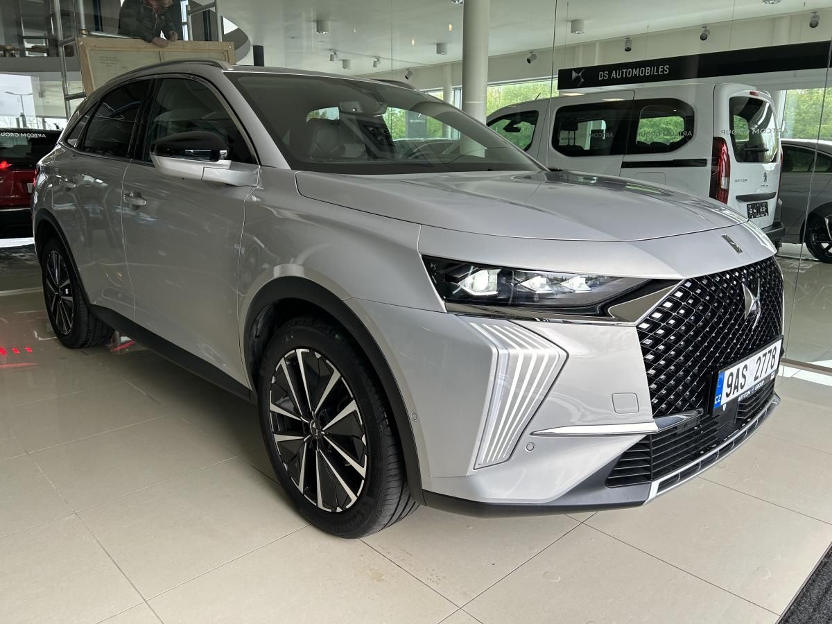 DS 7 Crossback, RIVOLI 1.5 BlueHDI 130K EAT8 - fotka 3