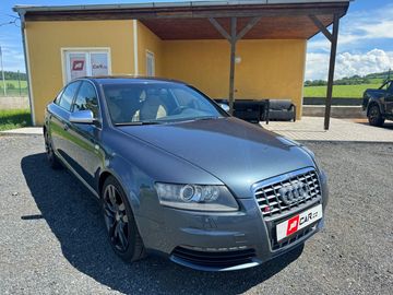 5.2 V10 320KW 4X4