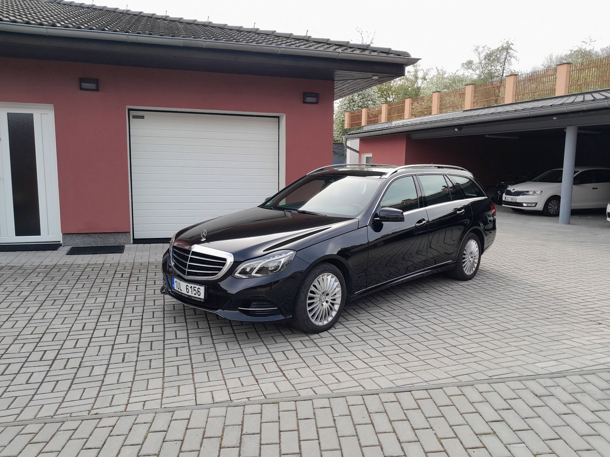 Mercedes-Benz Třídy E, 250 CDI BlueTEC 4-matic