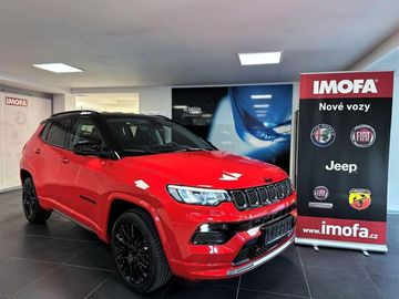 1,5 T e-hybrid 130k AT FWD S