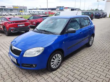 Škoda Fabia, 1.2 KLIMA ZIMNÍ KOLA