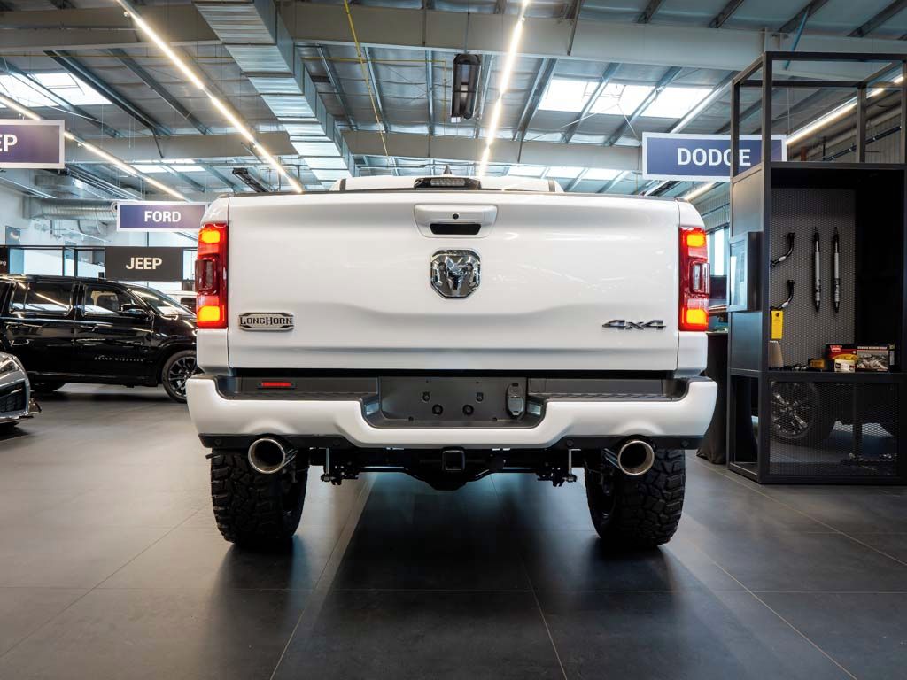 Dodge Ram, 5.7 Longhorn 6"Lift, Magnaflow - fotka 4