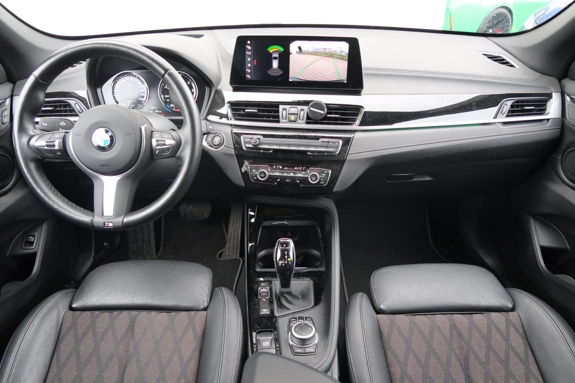 BMW X1, xDrive20d - fotka 4