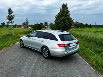 Mercedes-Benz Třídy E, W 213 200D 110kw 9st automat