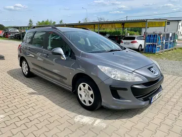 Peugeot 308, 1,6 HDi, tažné, sada kol