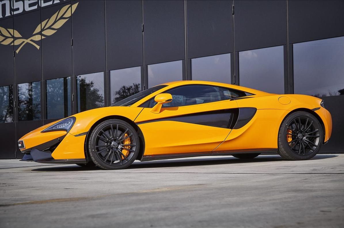 McLaren 570, coupé - fotka 3