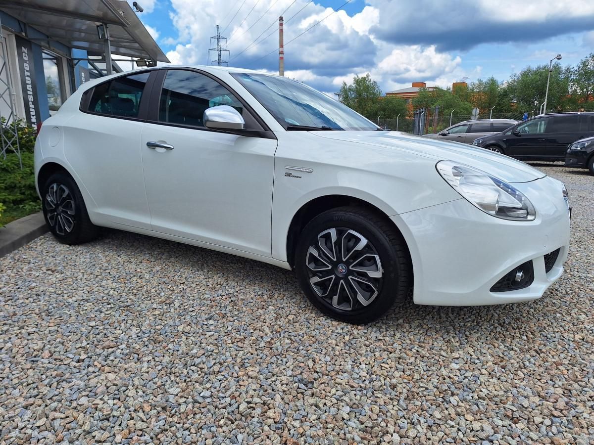 Alfa Romeo Giulietta, 1,4Ti - fotka 4