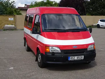 Ford Transit, 2.0i(72 KW)1.Maj.serv.kníž.ČR