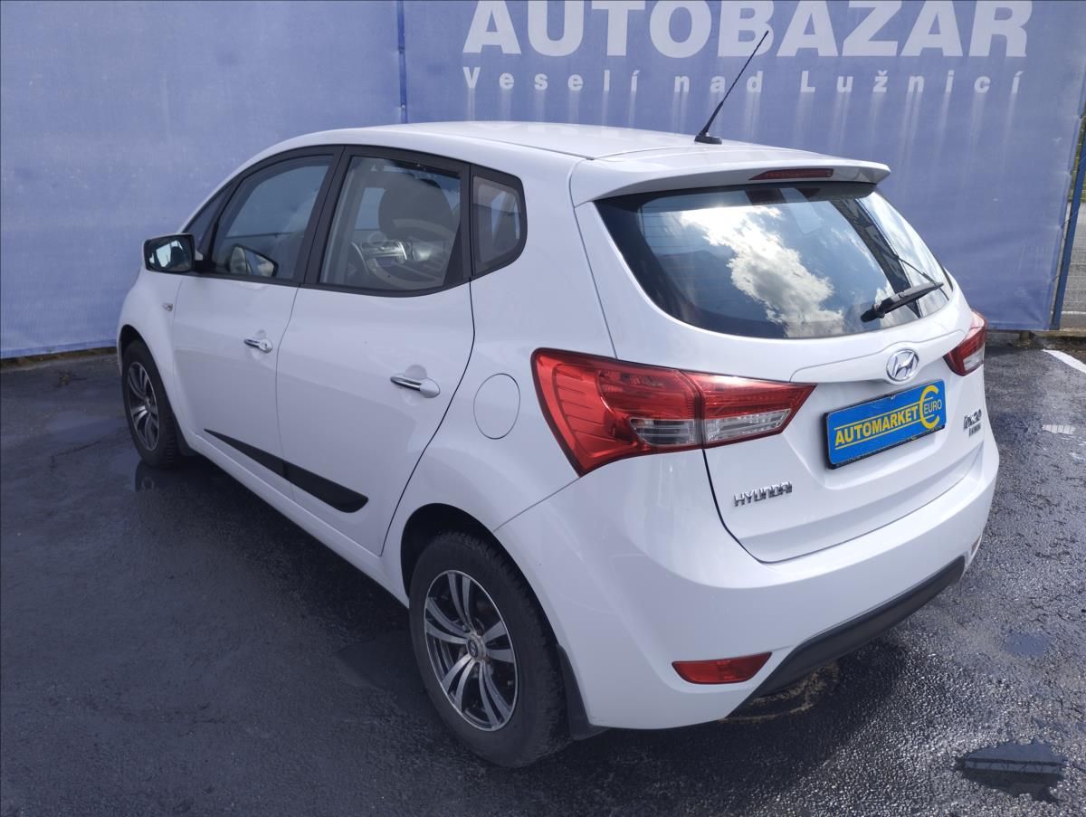 Hyundai ix20, 1,4 CRDi 57kW 100%KM - fotka 6