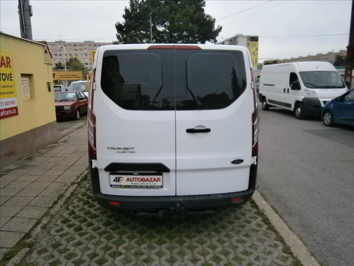 Ford Transit Custom, 2,2 TDCI 6 MÍST - fotka 5