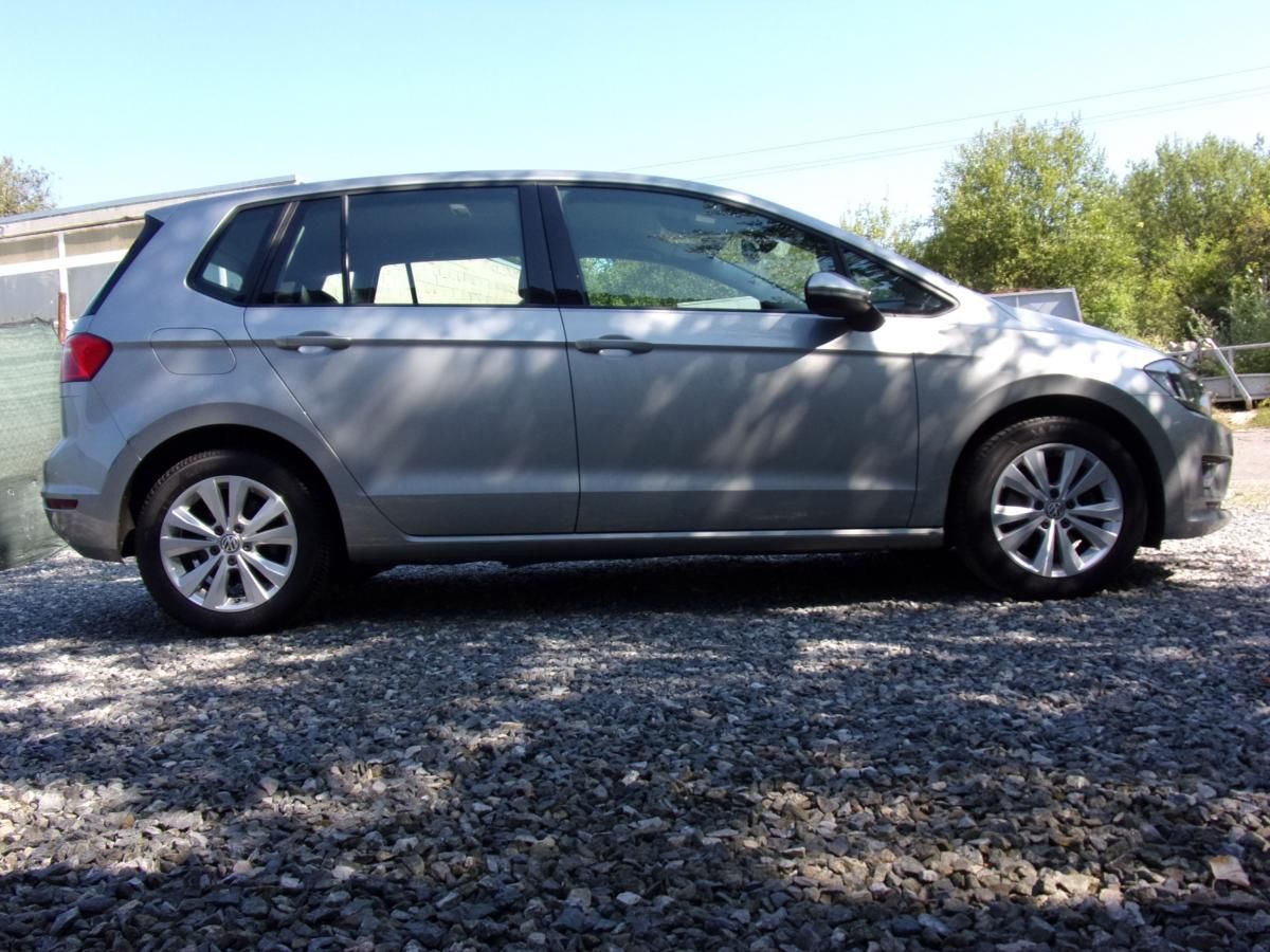 Volkswagen Golf Sportsvan, 1.6TDi 81kW@PĚKNÉ@VYBAVENÉ@KM@ - fotka 4