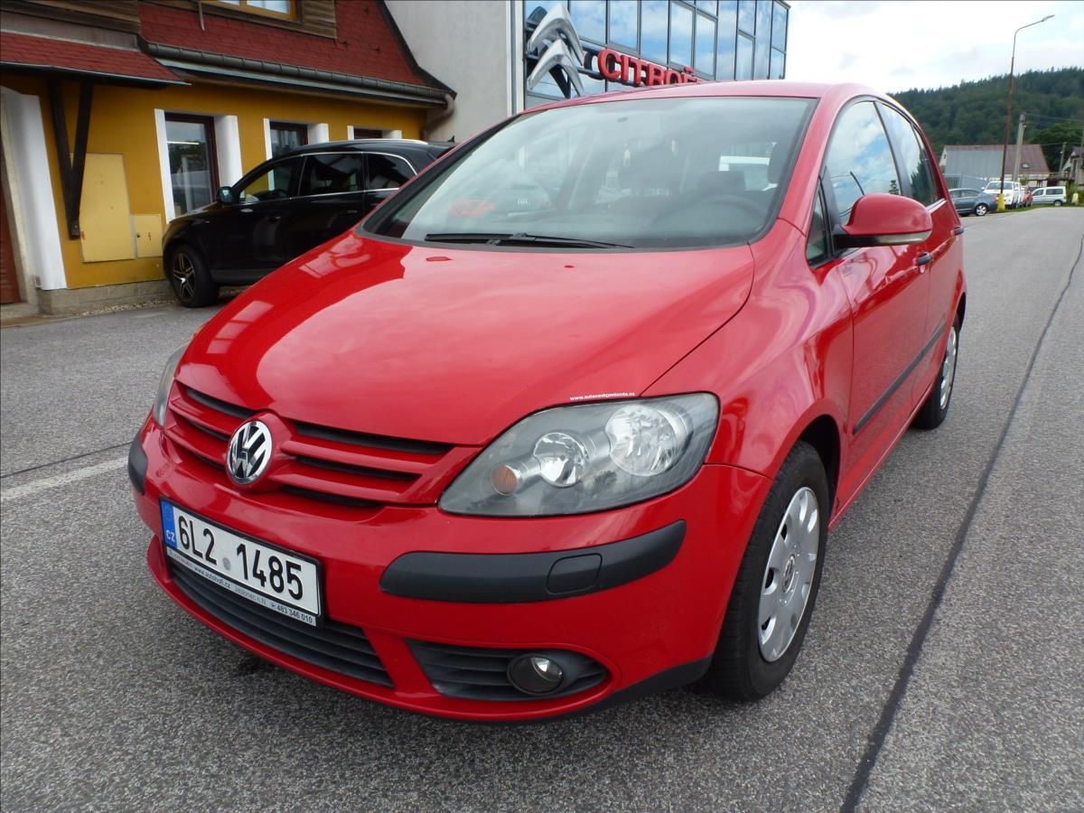 Volkswagen Golf Plus, 1,6 FSI Trendline - fotka 2