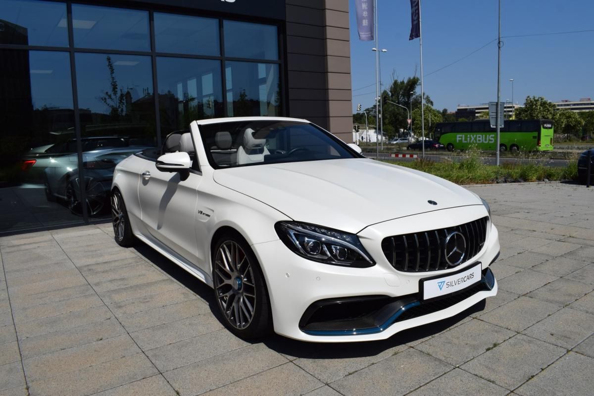 Mercedes-Benz Třídy C, C63S AMG/605PS/Akrapovic/Karbo - fotka 4