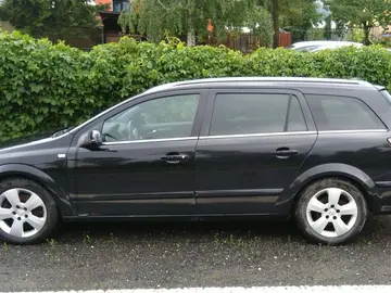 Opel Astra, Caravan 1.9CDTI (110kW)