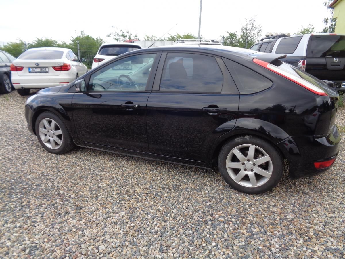 Ford Focus, 1,6 - fotka 6