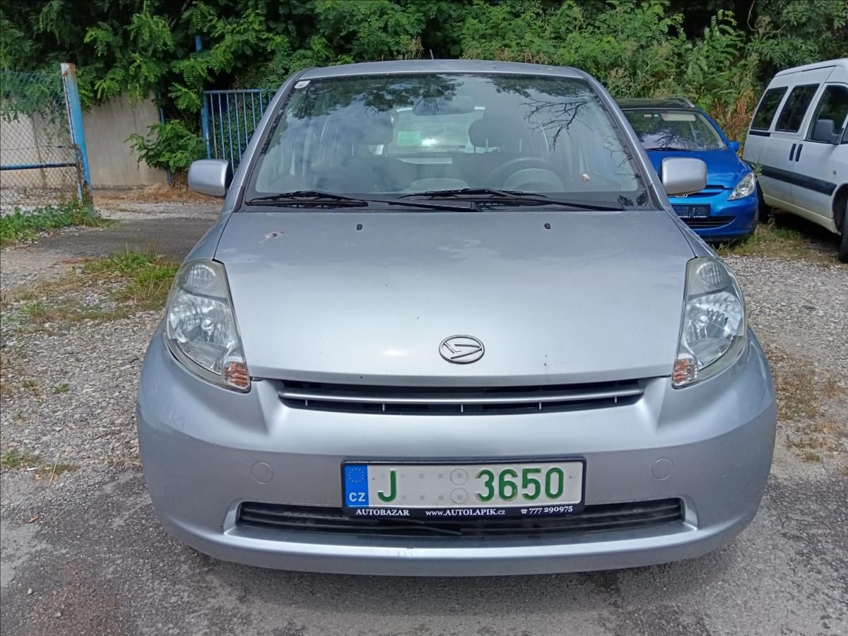 Daihatsu Sirion, 1,0 i Top - fotka 2