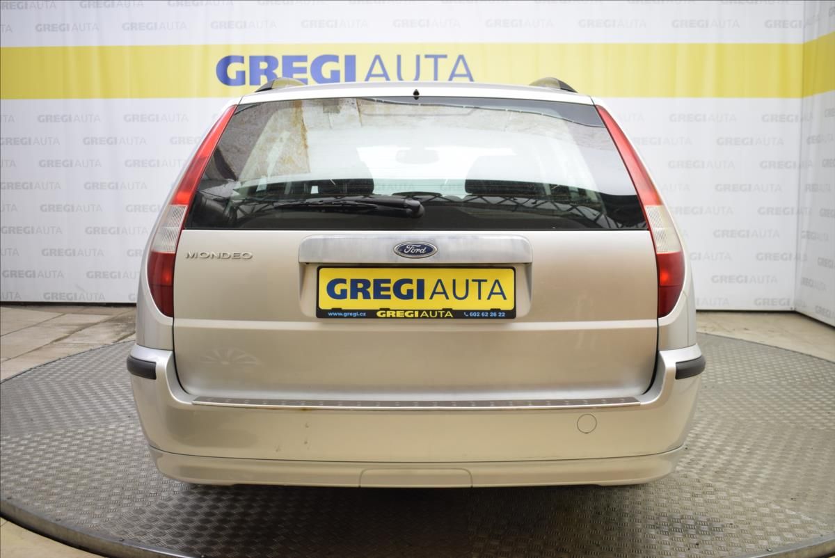 Ford Mondeo, 1,8 i - fotka 4