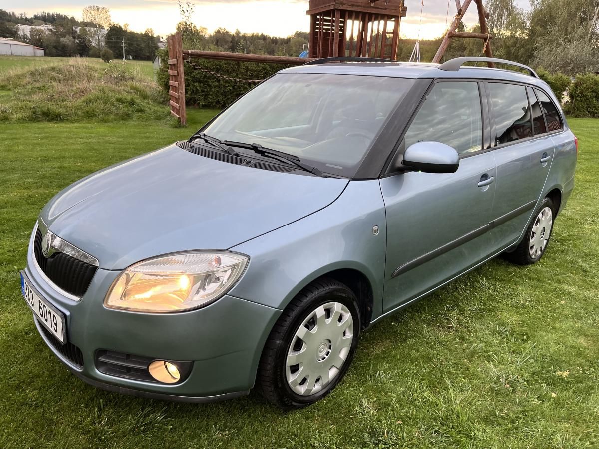 Škoda Fabia, 1.2 51KW,KLIMA,CD,ZIMNÍ PNEU - fotka 3