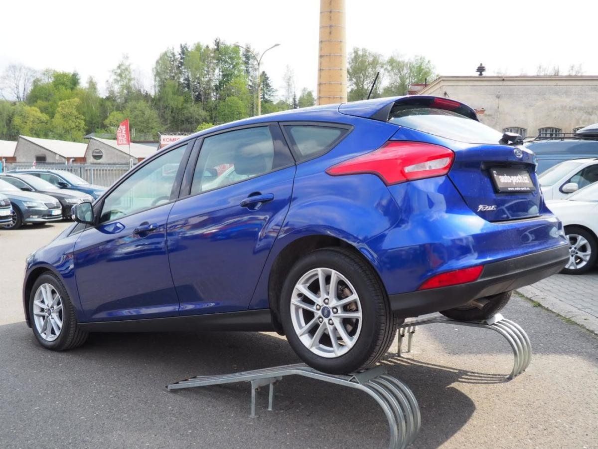 Ford Focus, 1.5TDCi - fotka 6