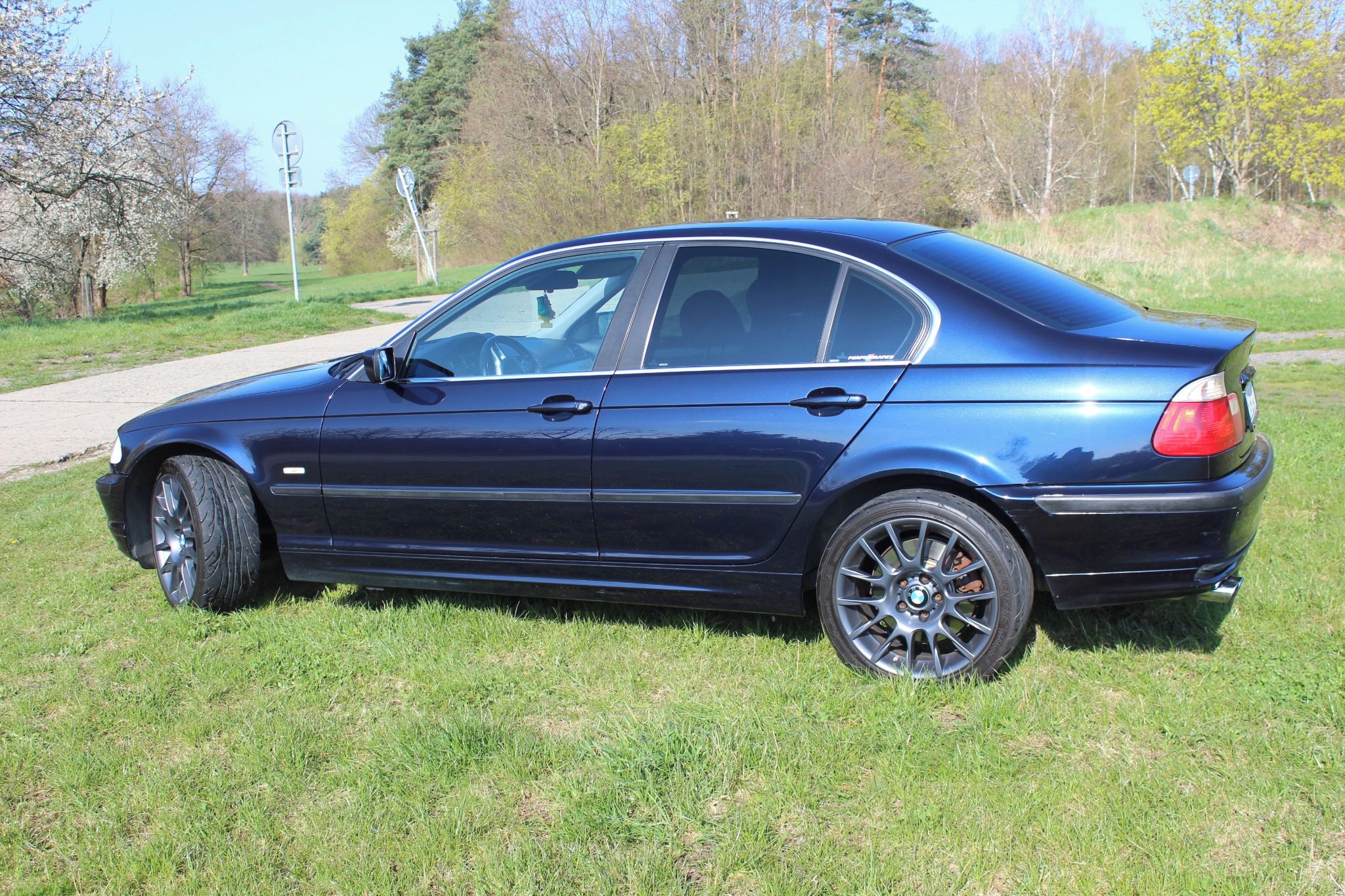 BMW Řada 3 - fotka 3