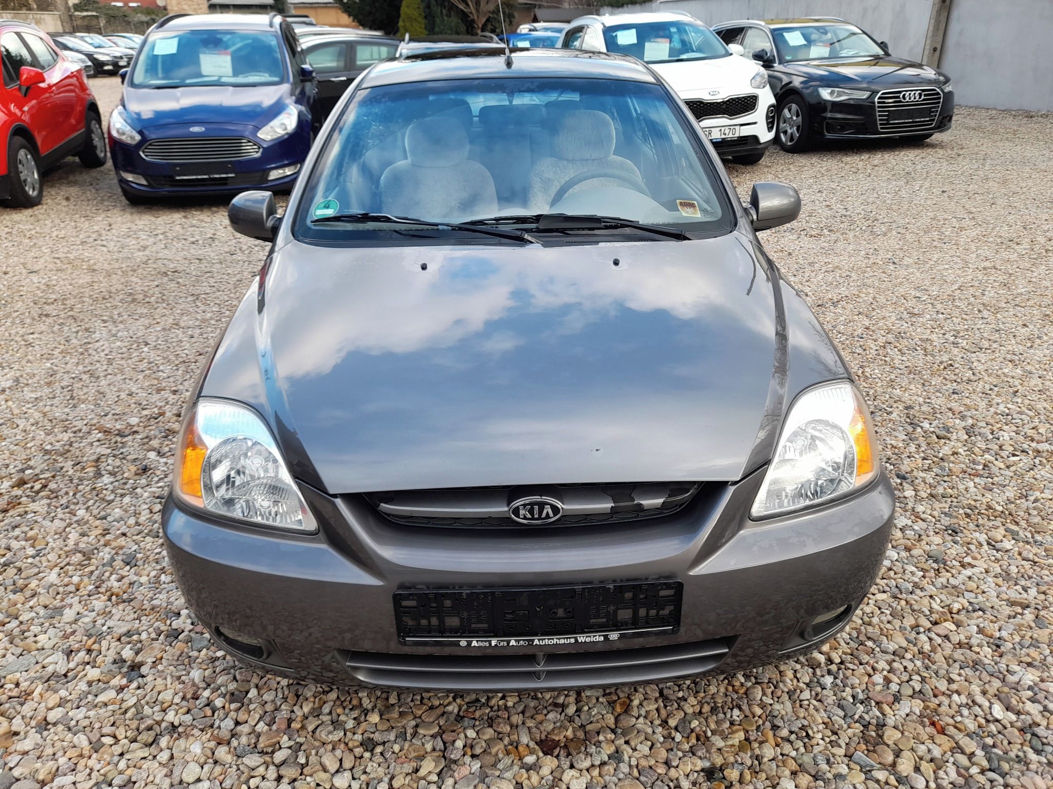 Kia Rio, 1.3i 60KW Kombi - fotka 2