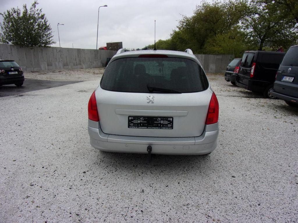 Peugeot 308, sw 1.6 - fotka 4