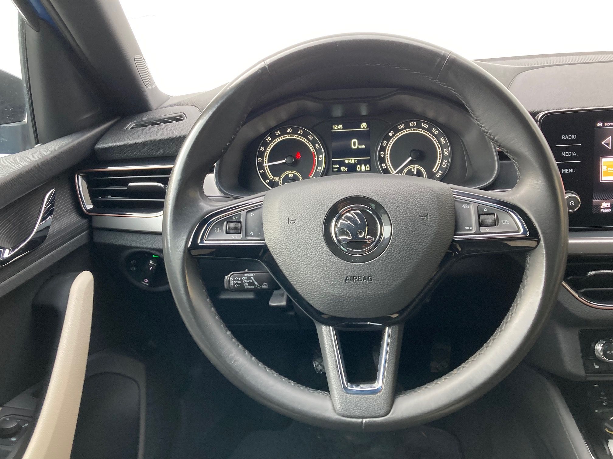 Škoda Scala, Style 1.6 TDI 85 kW - fotka 5
