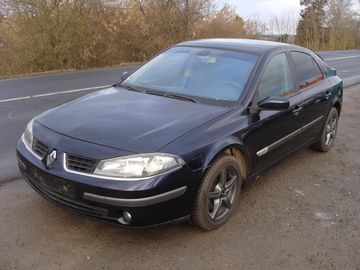 1.9 DCi, Servisní kniha