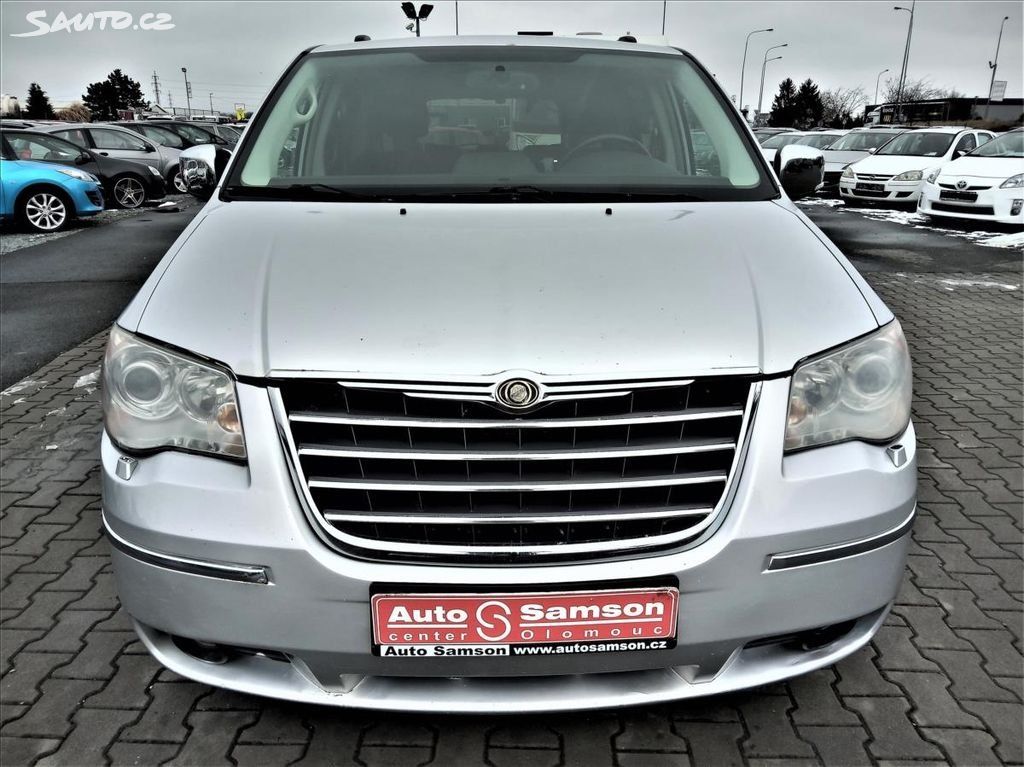 Chrysler Grand Voyager, 2,8CRDi GPS NAV-7MÍST* AUTOMAT - fotka 2