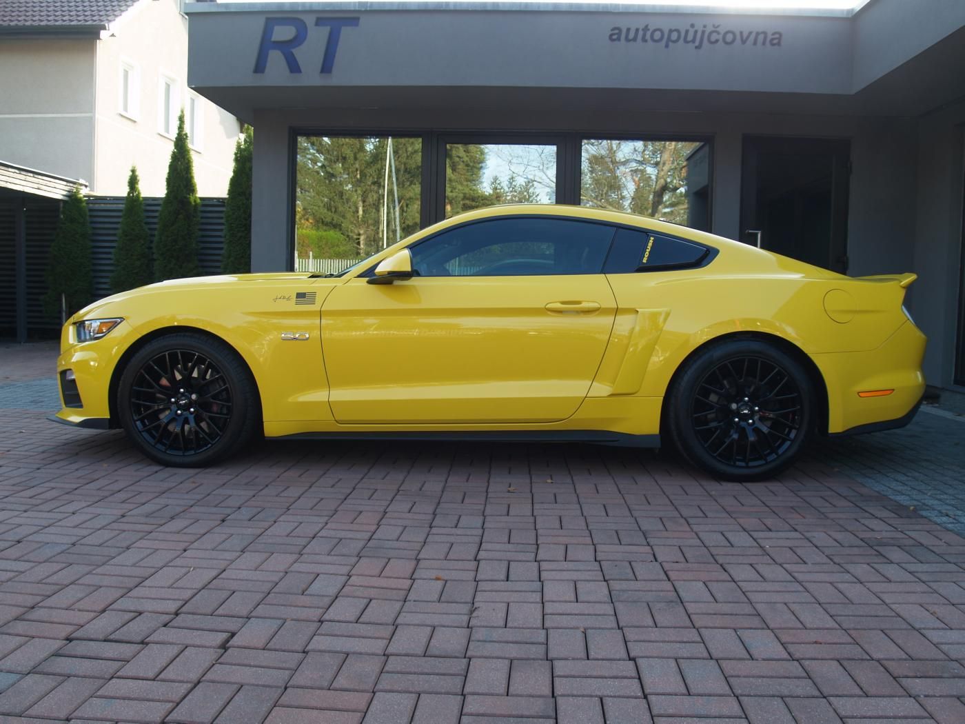 Ford Mustang, 5.0 V8 ROUSH-paket - fotka 3