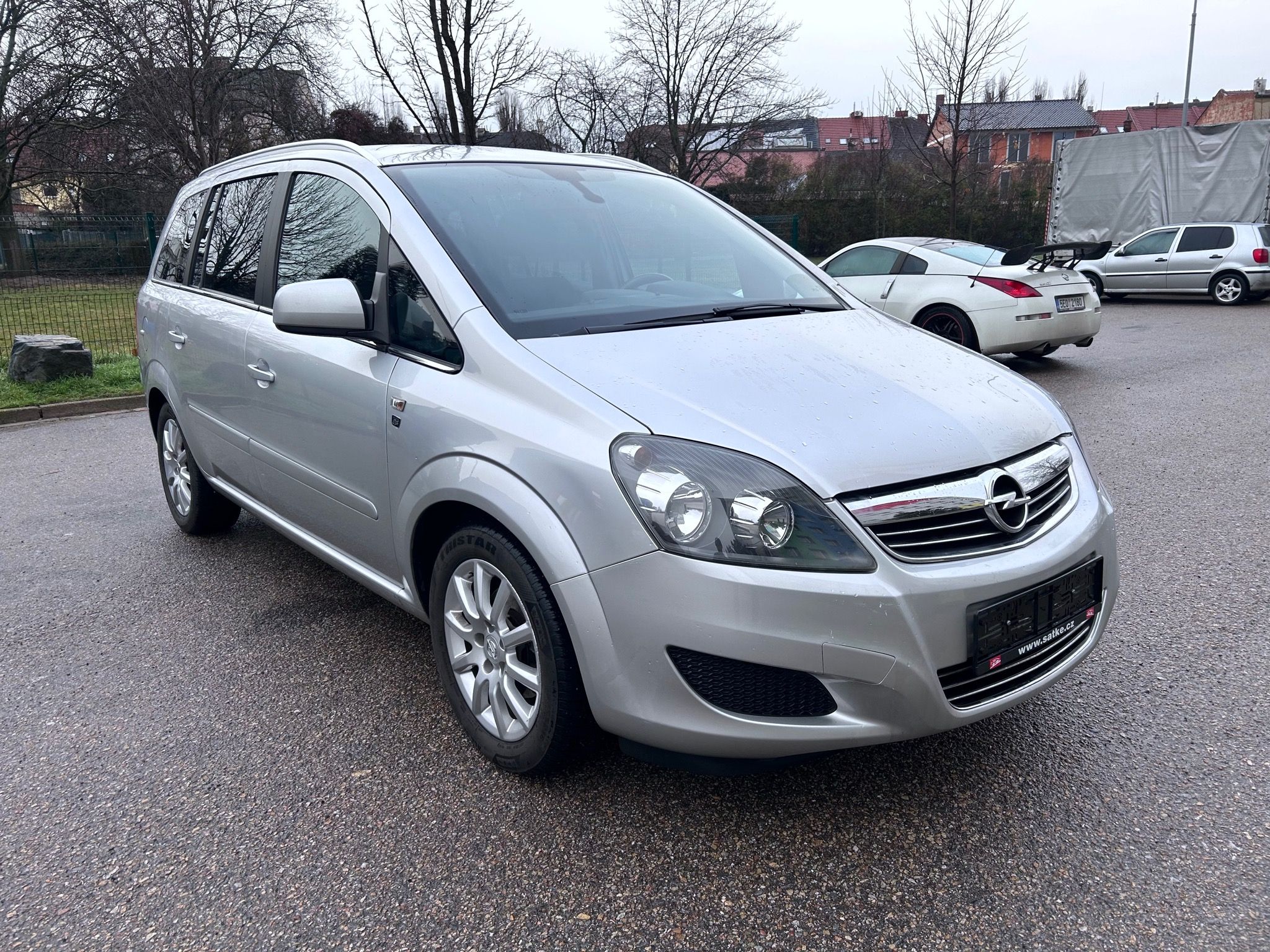 Opel Zafira, 1,8 16V, 7 míst, - fotka 3