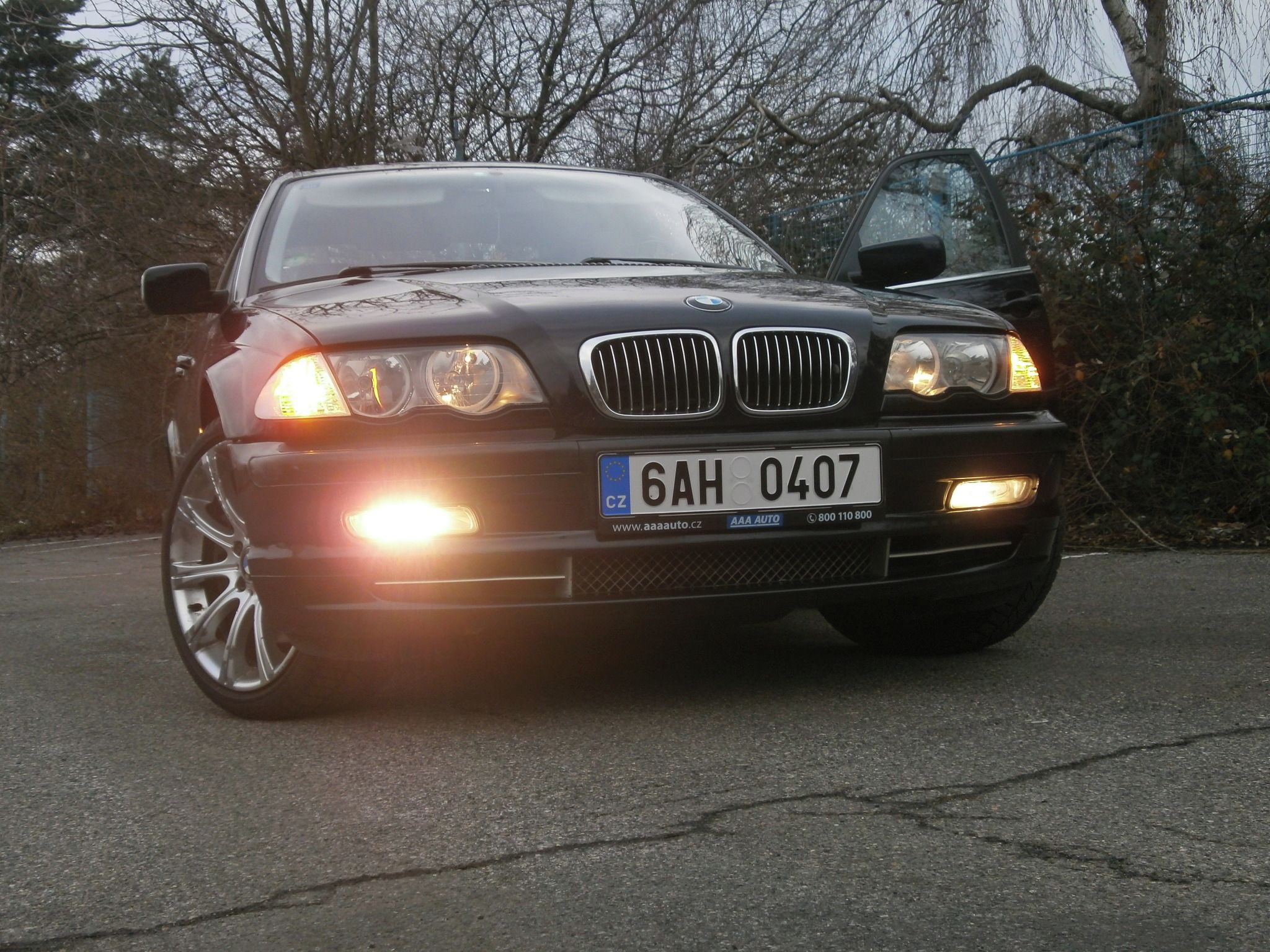 BMW Řada 3 - fotka 2