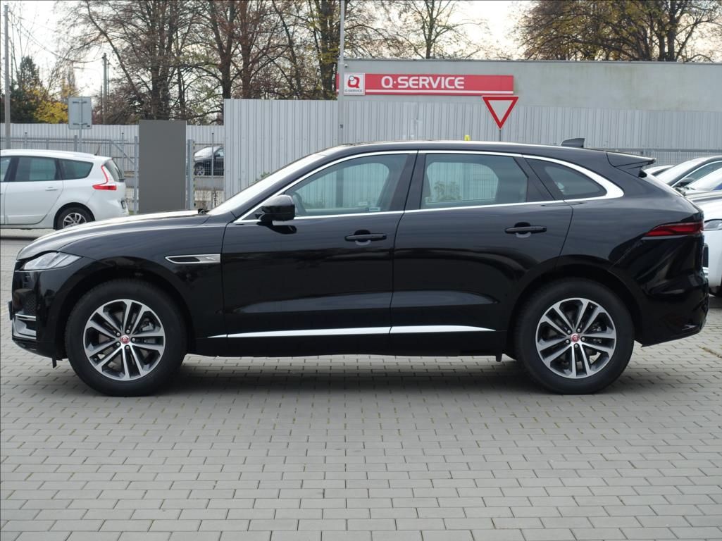 Jaguar F-Pace, 2,0 D200 SE,1.Maj,ČR,DPH