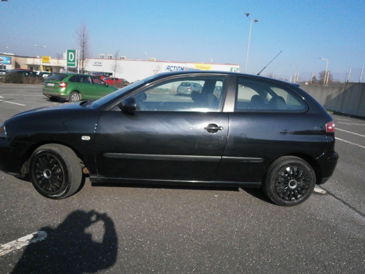 Seat Ibiza, 1,4i 16V JEN 66TKM SERVISNI KN - fotka 2