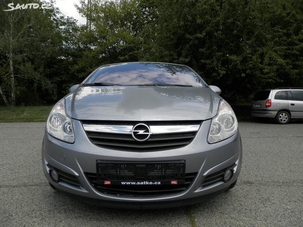 Opel Corsa, 1,0 12V - fotka 2