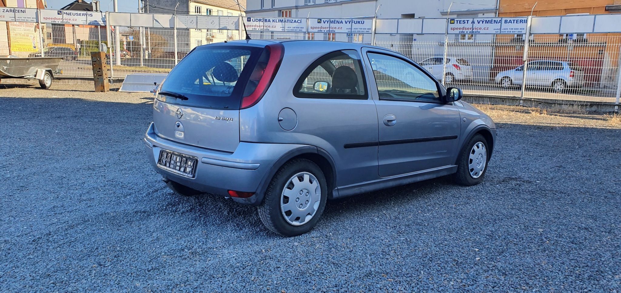Opel Corsa, 1.3 CDTi KLIMA - fotka 3