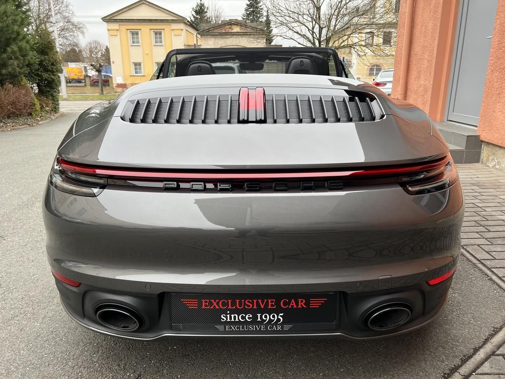 Porsche 911, 992 Carrera S Cabrio Sport R21 - fotka 4