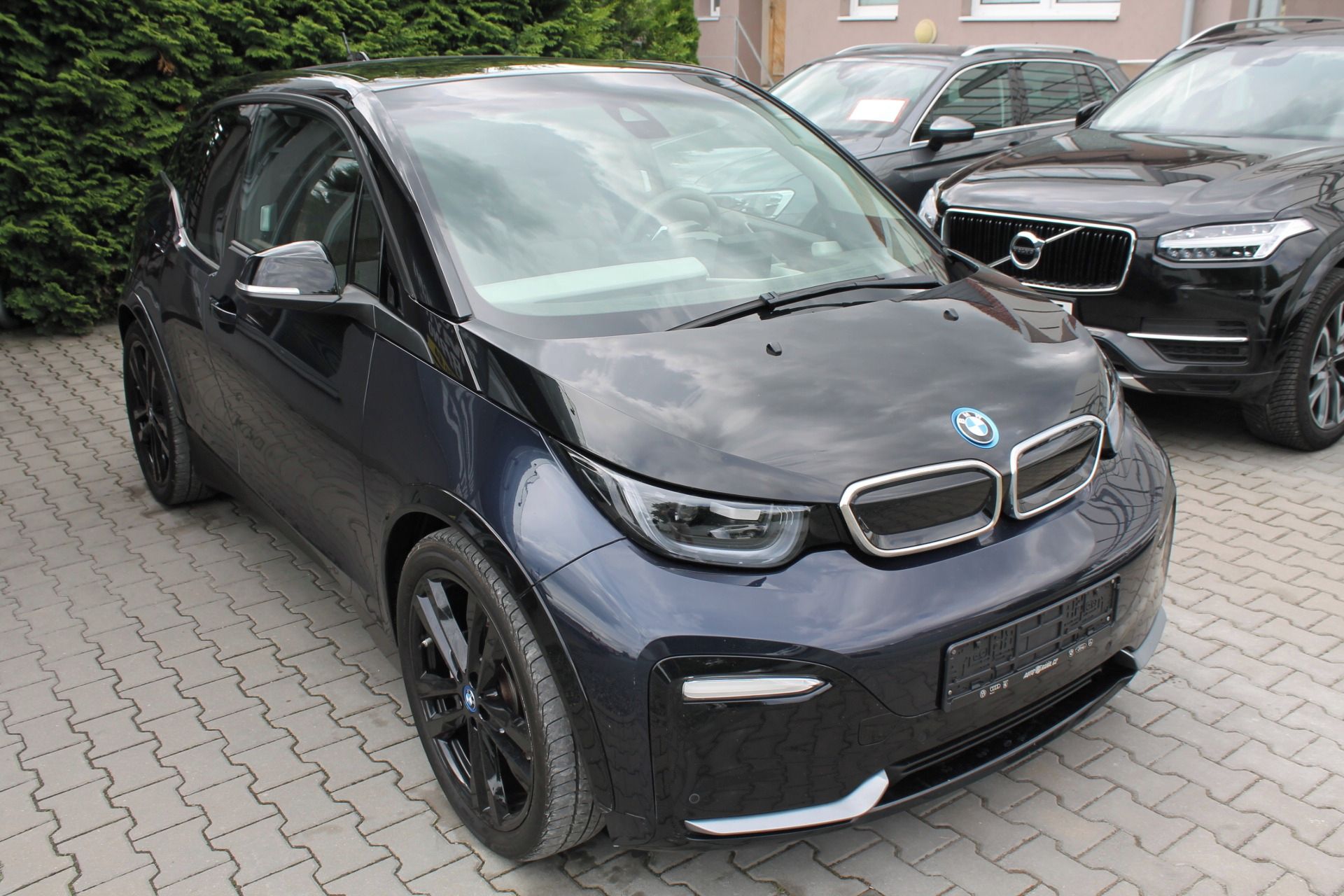 BMW i3, i3S 135kW Harman Kardon 94Ah - fotka 4