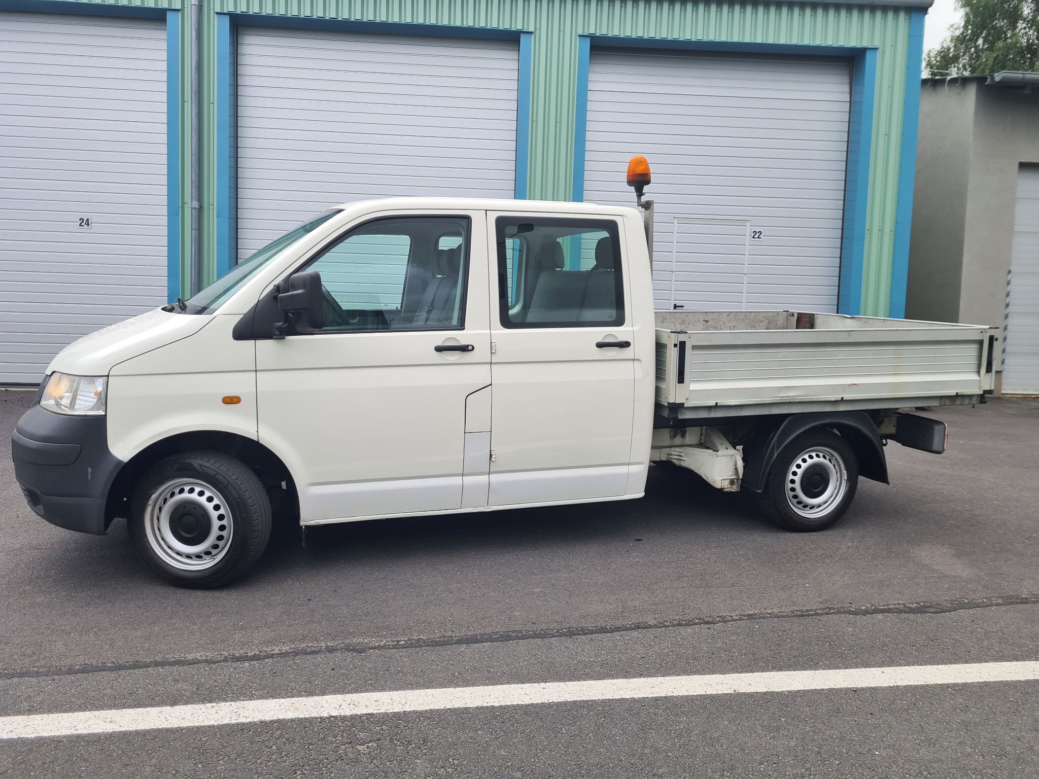 Volkswagen Transporter, Nová stk - fotka 3