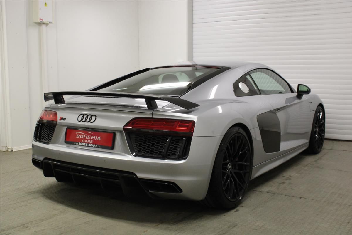 Audi R8, 5,2 FSI V10 plus QUATTRO Ceram - fotka 4