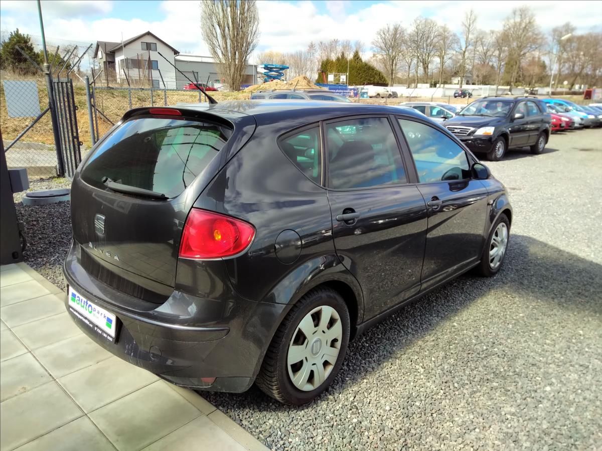 Seat Altea, 1,6 i - fotka 4