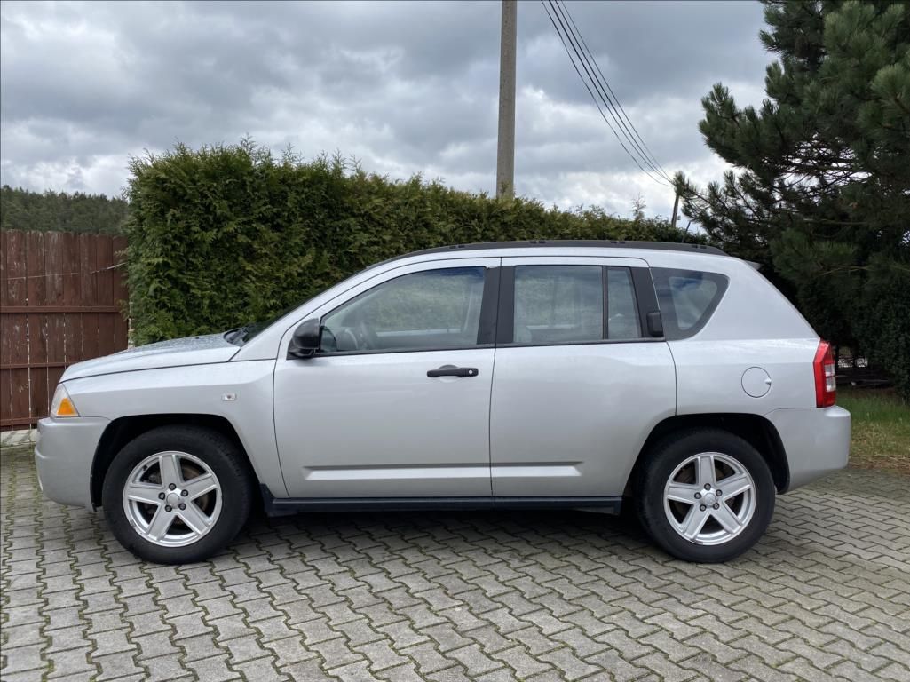 Jeep Compass, 2,0 CRD  LIMITED - fotka 2